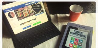 Giovani Connessioni: il libro per i genitori digitali Libro Giovani Connessioni