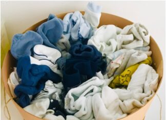 Decluttering per mamme con poco tempo: fare spazio Decluttering per mamme con poco tempo